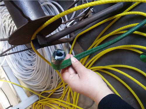 �A(y��)��ע�{��